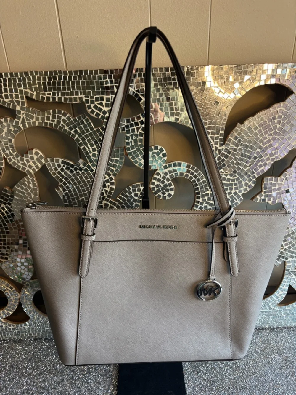 ⭐️Michael Kors Grey Saffiano‎ Leather Tote Bag